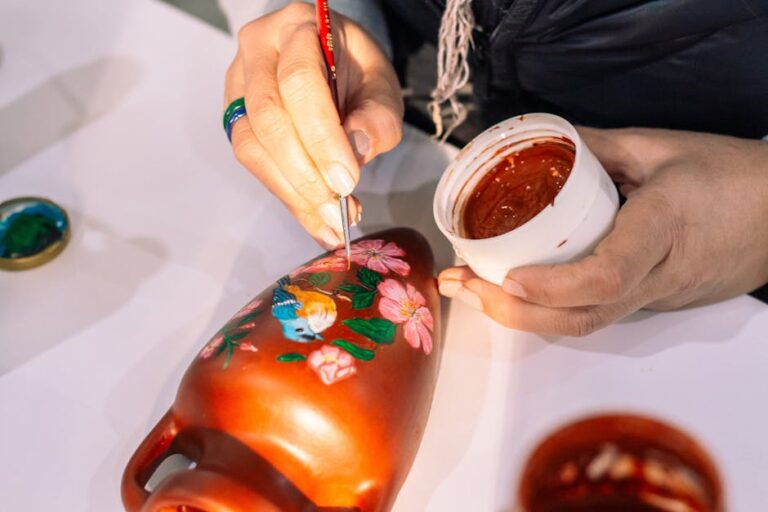 Temukan Keunikanmu dengan Produk Handmade Markas Studio