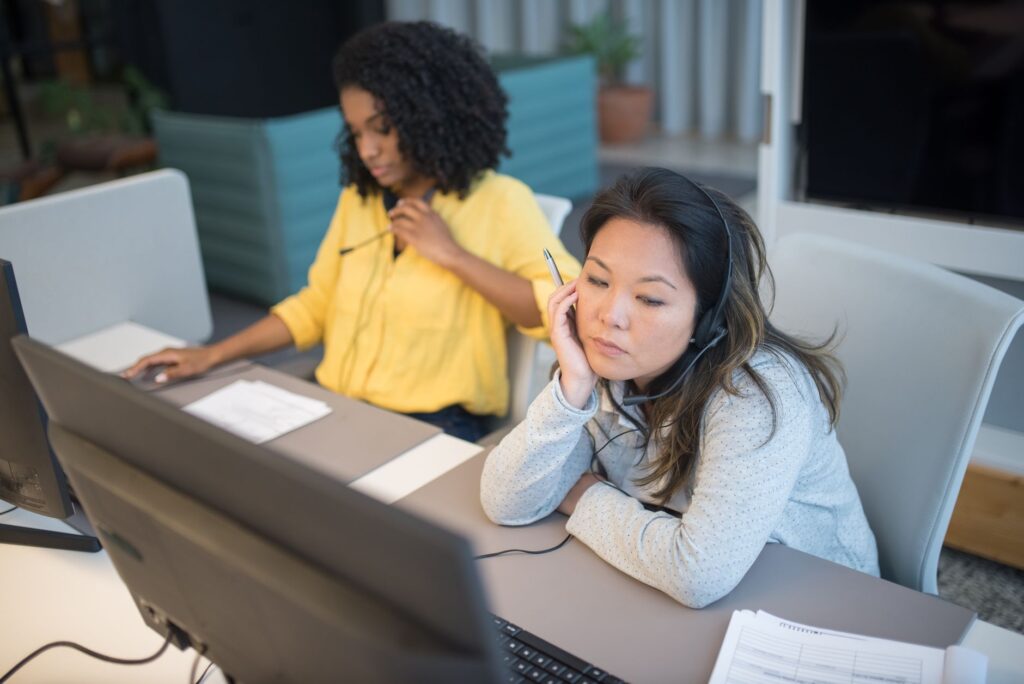 Technical support workflow for ecommerce import troubleshooting