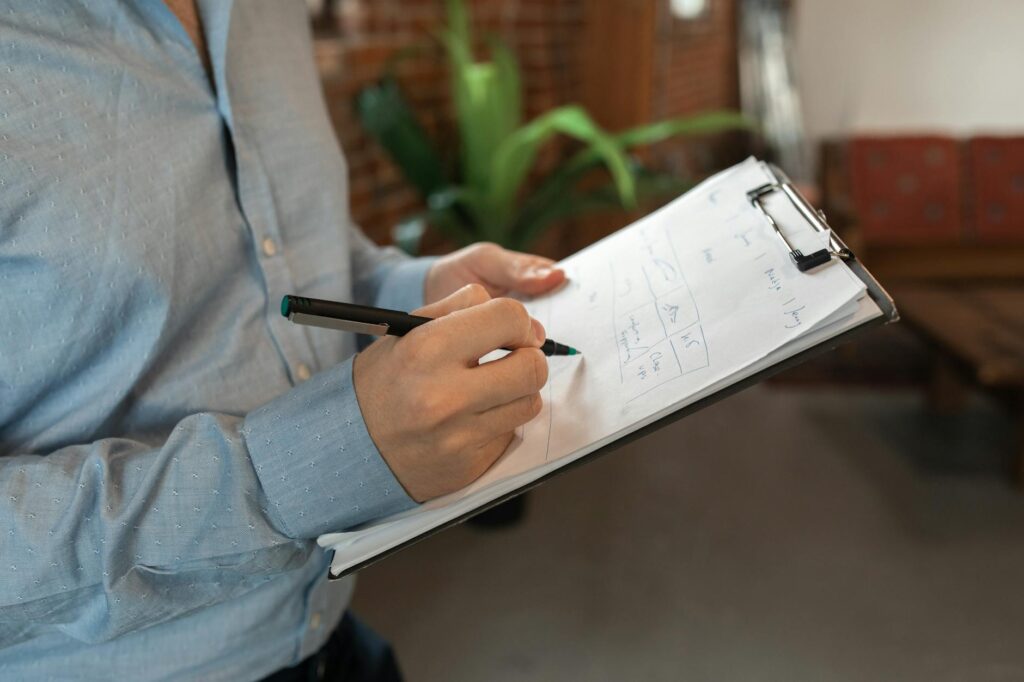 Quality assurance checklist for ecommerce catalog management