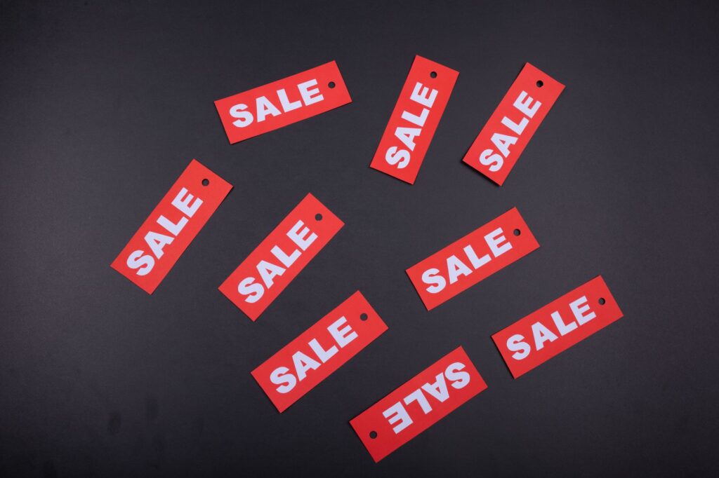 Product pricing dashboard showing markup calculations for WooCommerce imports
